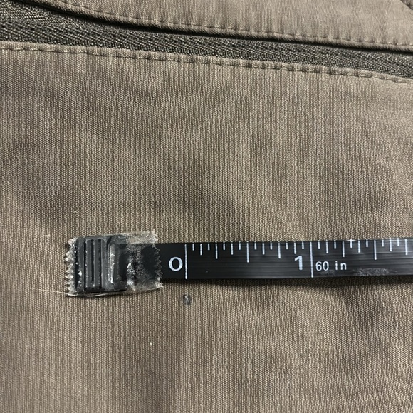 Eddie Bauer Rainer Shorts - Picture 10 of 11